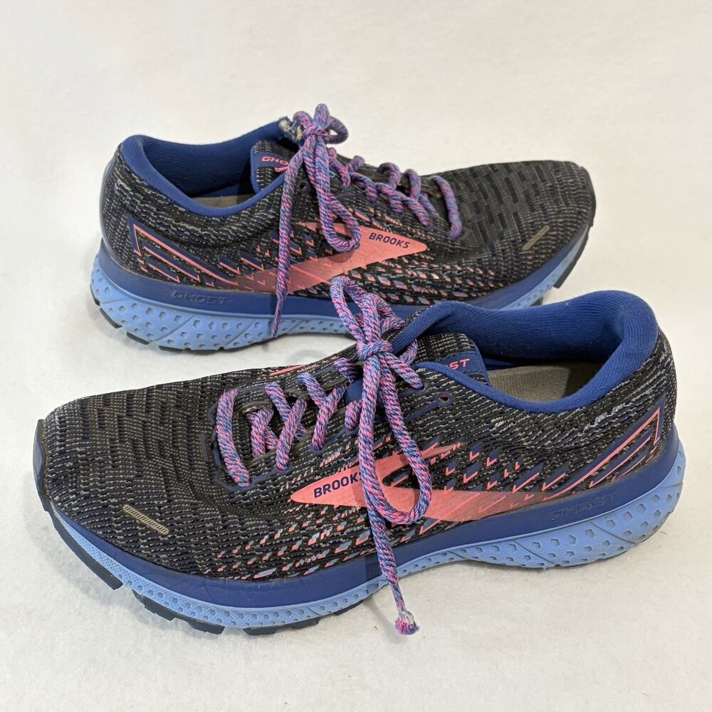 Brooks Ghost 13 Women's Size 8 B Running Shoes Gray Blue Pink